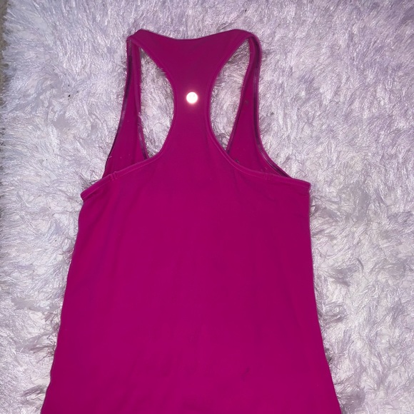 Lululemon workout tank top - Picture 2 of 3